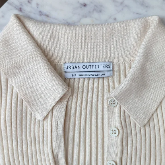 Urban Outfitters Crop Top - Picture 3 of 4